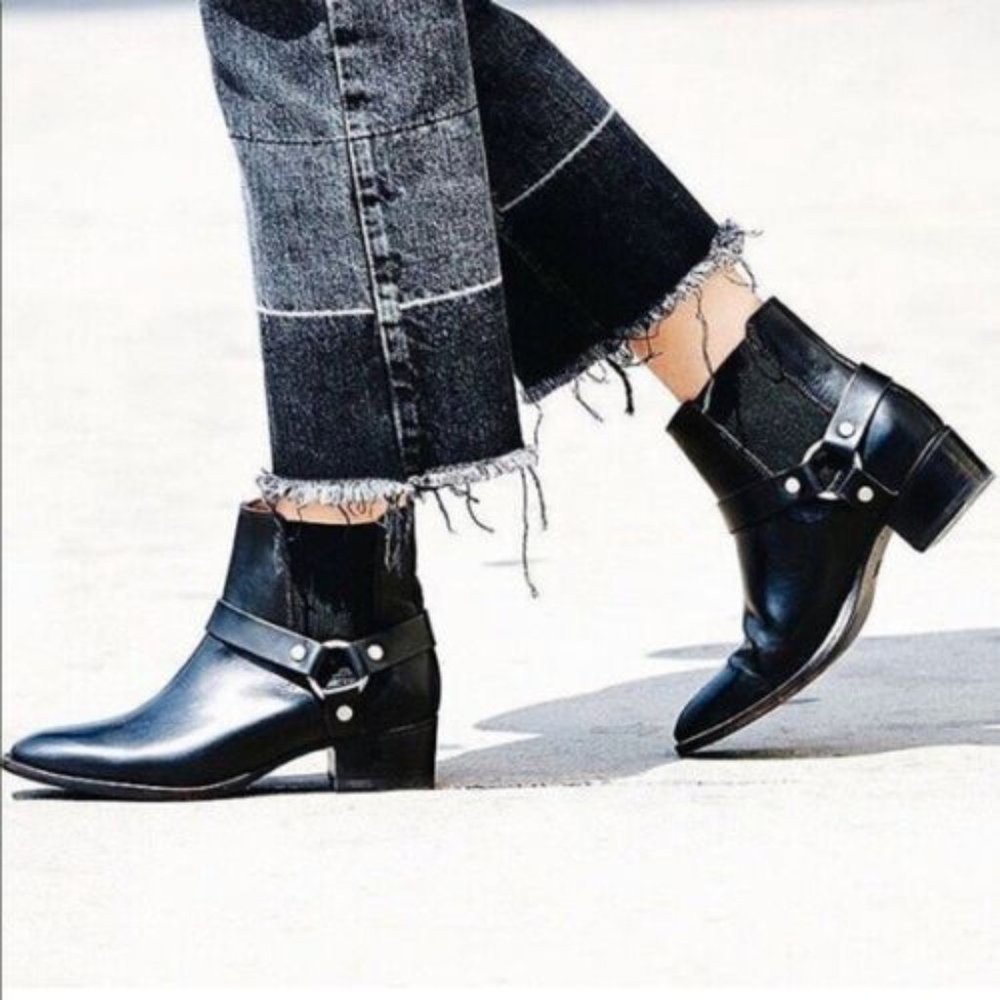 NEW FRYE Women's Black Dara Harness Chelsea Boots MSRP $348